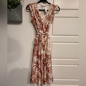 Versona Brown and Cream Leaf Print Maxi Dress